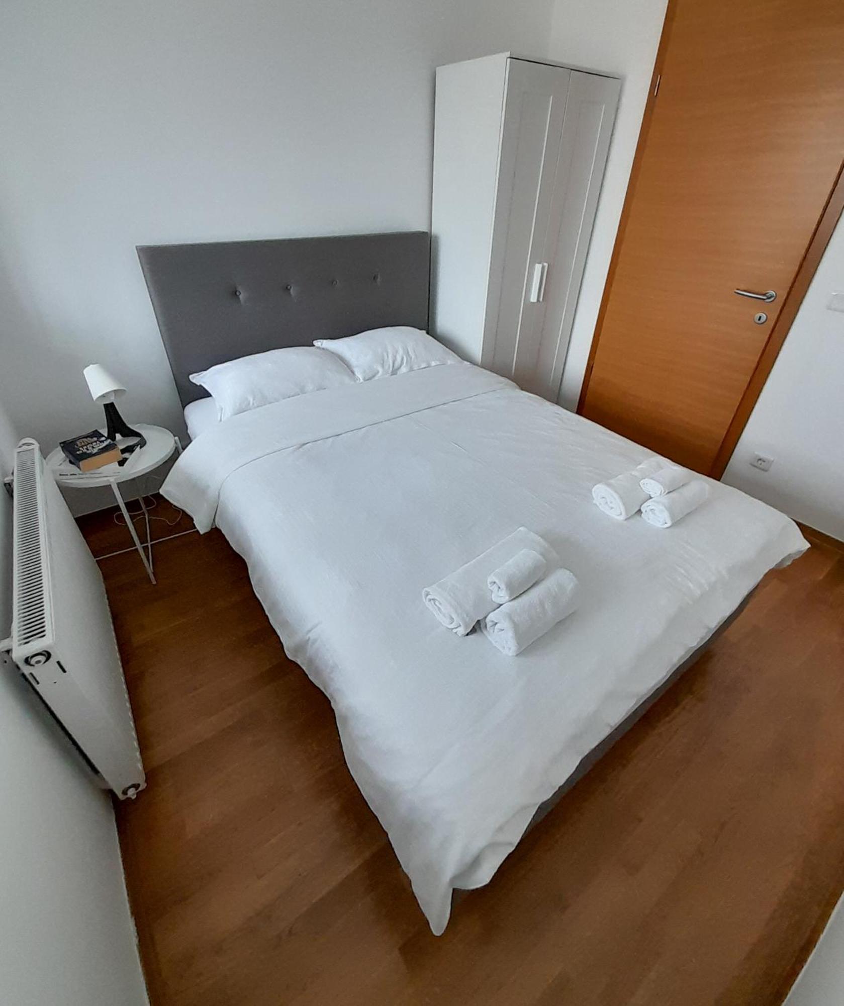 Apartman Lumi Arena Zagreb Bagian luar foto