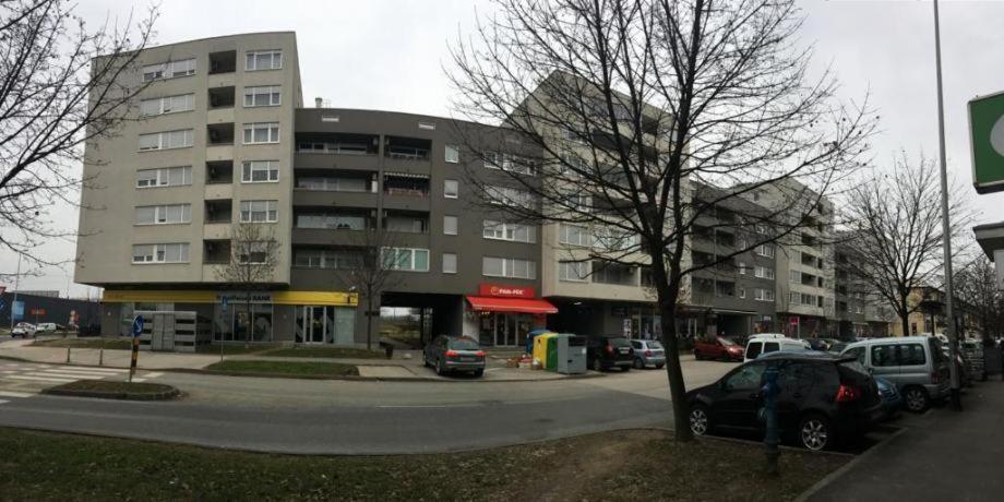 Apartman Lumi Arena Zagreb Bagian luar foto